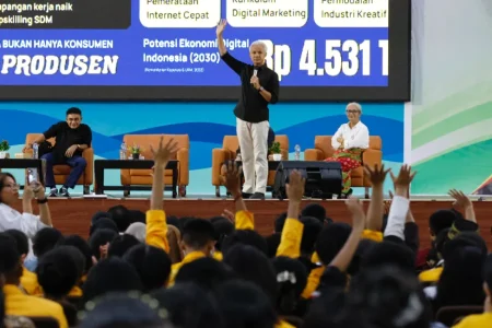 Mahasiswa Kupang Sebut Ganjar Pemimpin Solutif Ganjar Pranowo