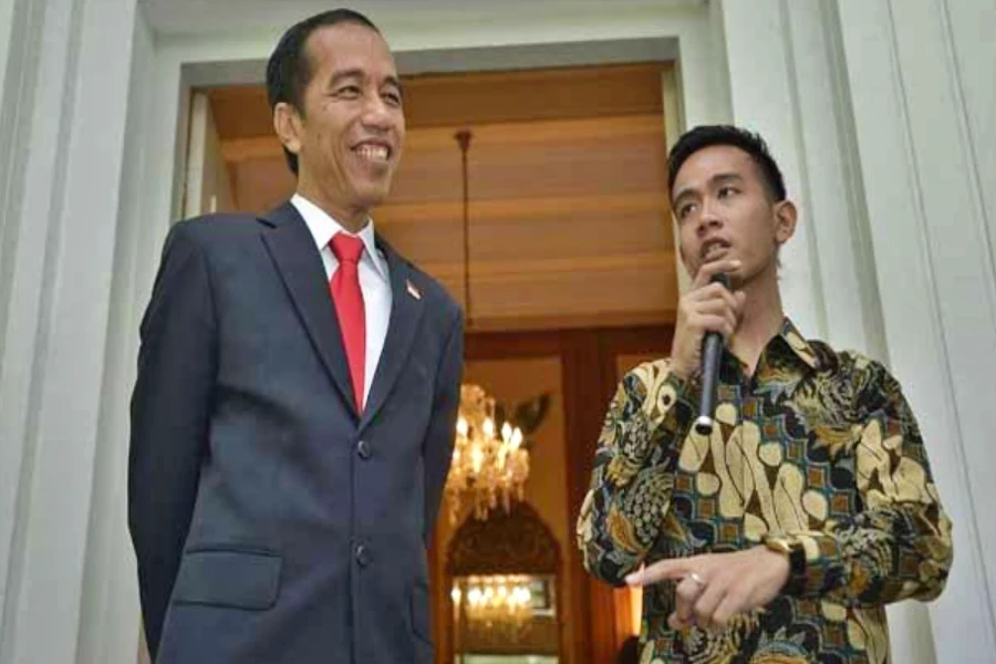 Demi Anak, Cawe-Cawe Presiden Merusak Sendi Demokrasi Presiden Jokowi