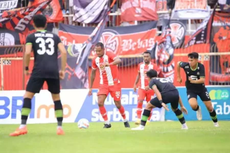 Menang Tipis Atas Bekasi City, Deltras Sidoarjo Rebut Posisi Puncak Grup Y Liga 2 Laga Deltras Sidoarjo melawan Bekasi City di Stadion Gelora Soeprijadi, Blitar (foto: Dok Deltras Official)