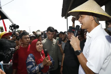 Ganjar Janji Tambah Kuota Pupuk Khusus untuk Petani Demak Ganjar Pranowo