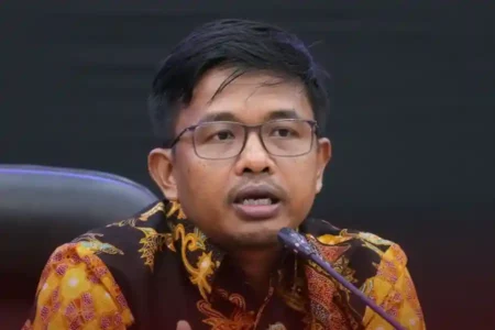 Anggota KPU RI, Idham Holik