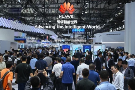MWCS 2024: Huawei Sambut Kehadiran Jaringan Komersial 5G-A di Era AI Seluler foto beritajatim