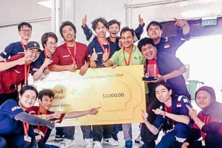 Tim D'BASE dari BINUS ASO School of Engineering