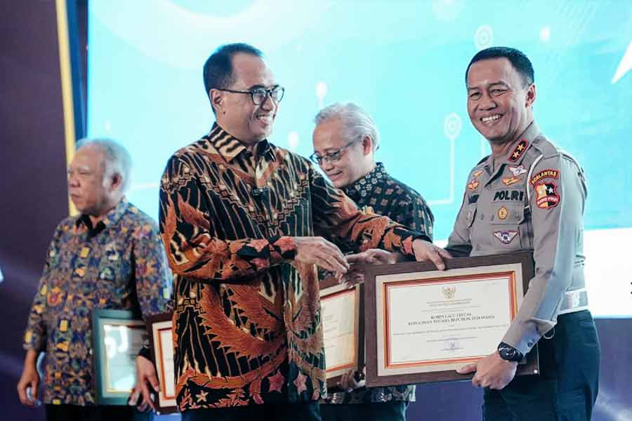 Korlantas Polri Terima Penghargaan atas Kelancaran Arus Mudik 2024
