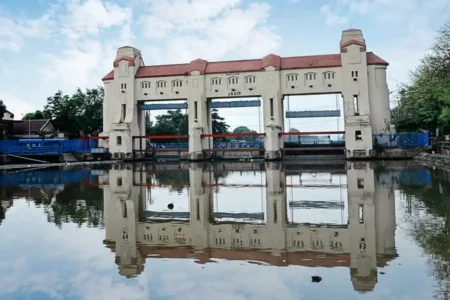 Pintu Air Jagir, salah satu cagar budaya Kota Surabaya