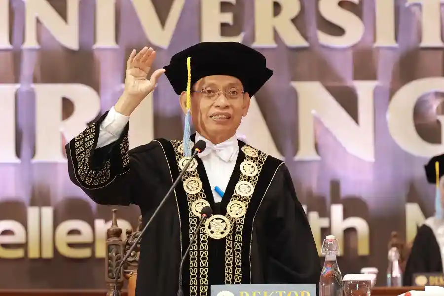 Prof. Dr. Mohammad Nasih, SE, MT, Ak