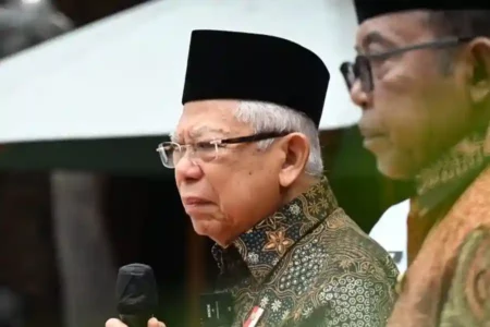 Wapres Ma’ruf Amin Siap Menjadi Juru Damai Konflik PKB-PBNU Wapres RI K.H. Ma’ruf Amin