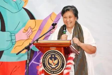 Lestari Moerdijat