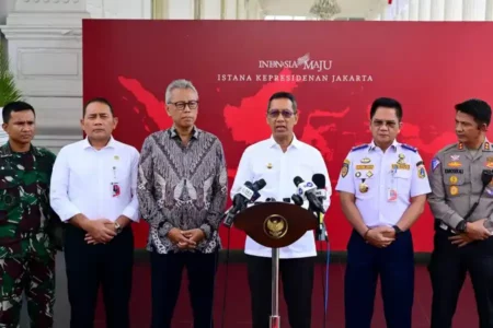 Kasetpres Heru Budi Hartono saat menyampaikan keterangan pers di Istana Kepresidenan, Jakarta (foto: Dok BPMI Setpres)