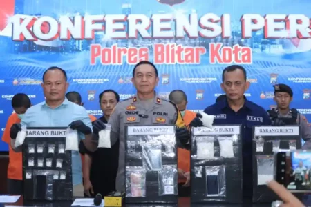 Polres Blitar Kota Ungkap 5 Kasus Narkoba, 7.500 Pil Okerbaya dan Sabu Disita