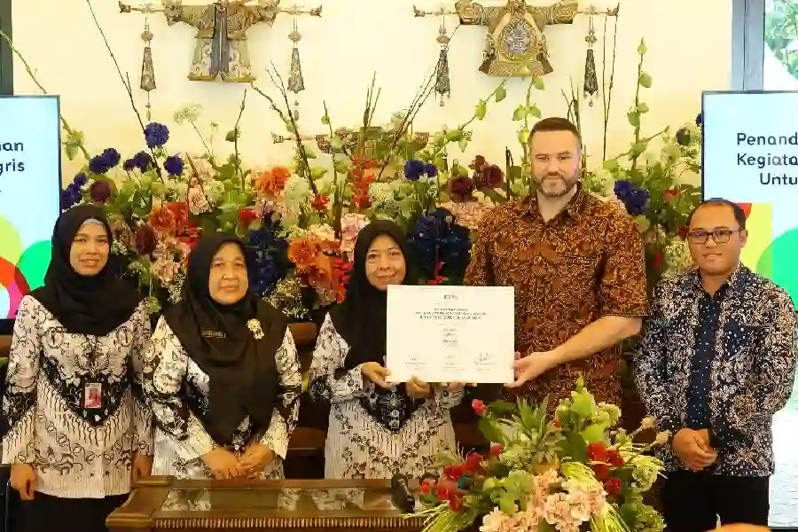 EF Kids & Teens Resmikan Center ke-100, Dukung Visi Indonesia Emas 2045 EF Kids & Teens
