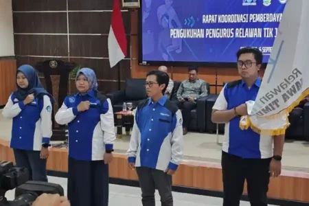 RTIK Jawa Timur dan Stikosa AWS Perkuat Kerjasama dalam Pemberdayaan TIK Pengukuhan pengurus RTIK Jawa Timur