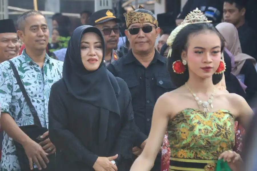 Bupati Mojokerto Hadiri Sedekah Desa Pandankrajan ke-982, Apresiasi Kekompakan Warga