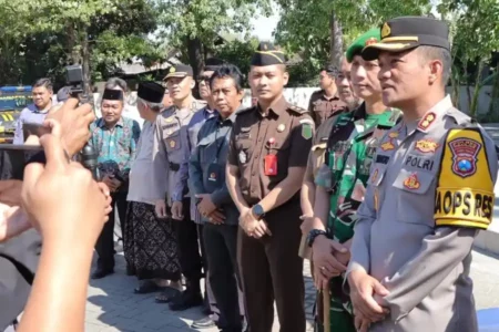 Polres Nganjuk Berhasil Gagalkan Transaksi Sabu, Dua Pelaku Ditangkap Kapolres Nganjuk, AKBP Siswantoro, saat memberikan keterangan di depan awak media