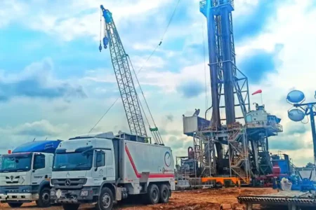 Elnusa Hadirkan CO Log untuk Reaktivasi Sumur Idle dan Tingkatkan Produksi Migas Nasional Pemanfaatan CO Log dinilai efektif untuk menilai sisa kandungan minyak di dalam suatu sumur.