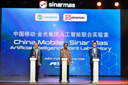 Sinar Mas dan China Mobile Ltd Kerjasama Pengembangan Joint AI Lab Sinar Mas
