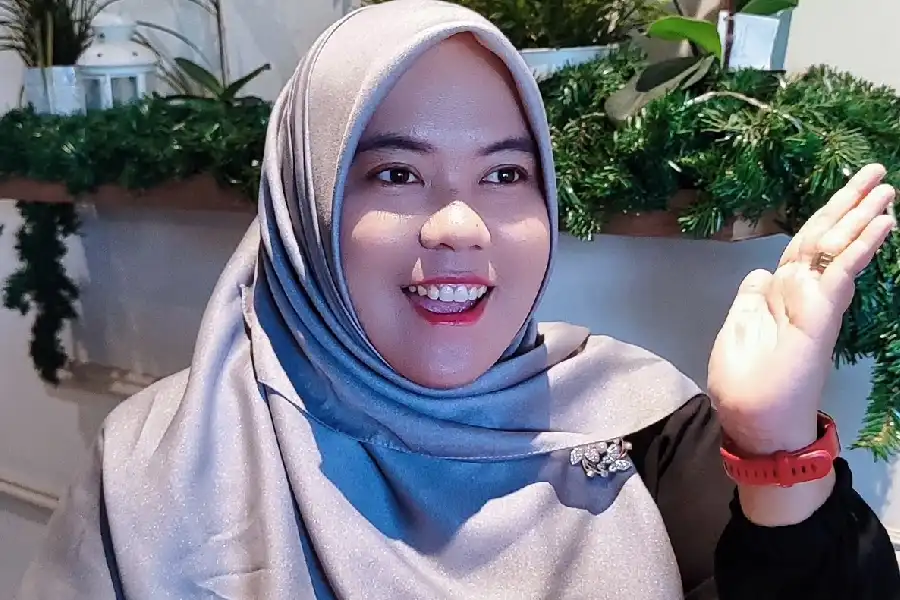 Riesta Ayu Oktarina, pemerhati media dari Stikosa AWS