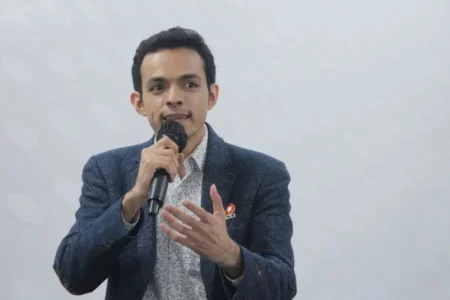 Anggota DPR Gamal Albinsaid Soroti Kesejahteraan Guru yang Terjerat Pinjol Gamal Albinsaid