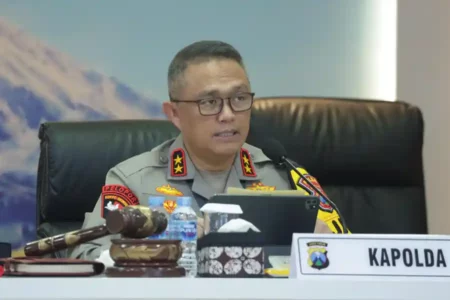 Kapolda Jawa Timur, Irjen Pol Drs Imam Sugianto,M.Si