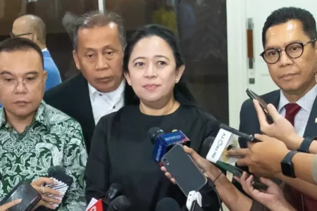 DPR Bentuk Badan Aspirasi untuk Tampung Suara Masyarakat Puan Maharani saat memberikan penjelasan di depan awak media