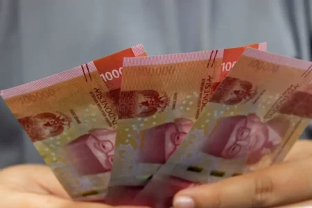Rupiah Melemah ke Rp16.884 per Dolar AS, Pasar Waspadai Negosiasi Iran–AS dan Sinyal The Fed Ilustrasi uang rupiah (foto: Ahsanjaya/pexels)