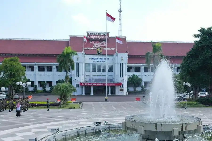 Pemkot Surabaya Gelar Lelang 14 Kendaraan Dinas Roda Empat Tahap Kedua