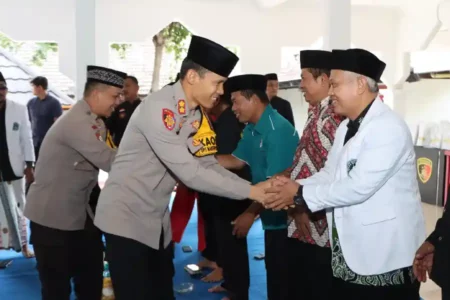 Polres Tuban saat bertemu dengan elemen Perguruan Pencak Silat Kabupaten Tuban Aula Joglo Mapolres setempat