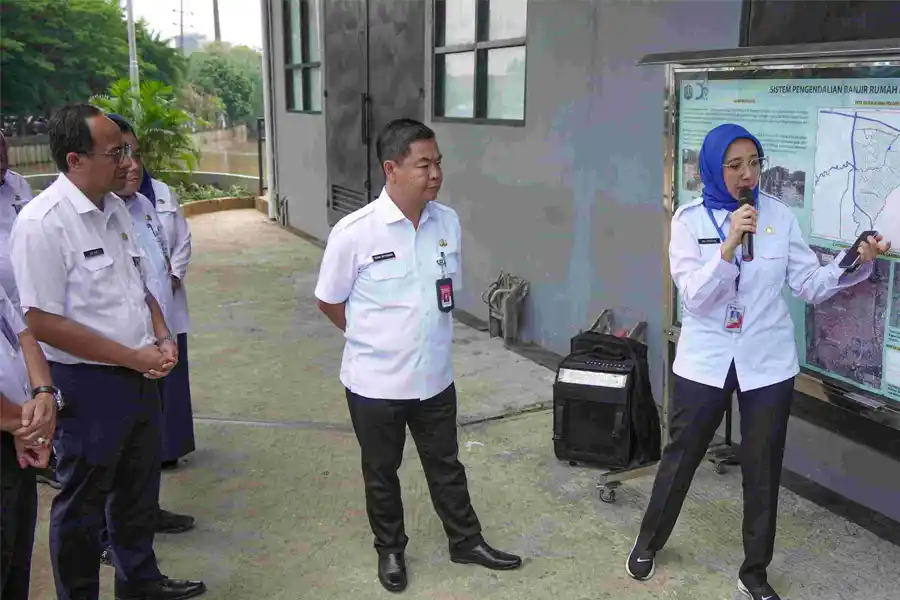 Pj. Gubernur Teguh Pastikan Kesiapan Rumah Pompa di Jakarta Barat Hadapi Musim Hujan