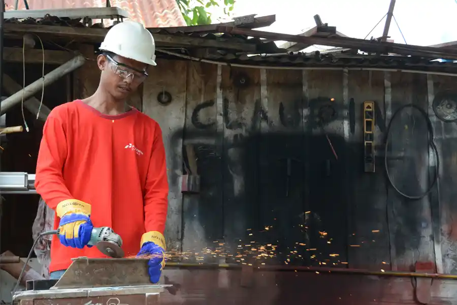 Pertamina Drilling Gelar Pelatihan Mengelas dan Pemasaran untuk Pemuda Prabumulih
