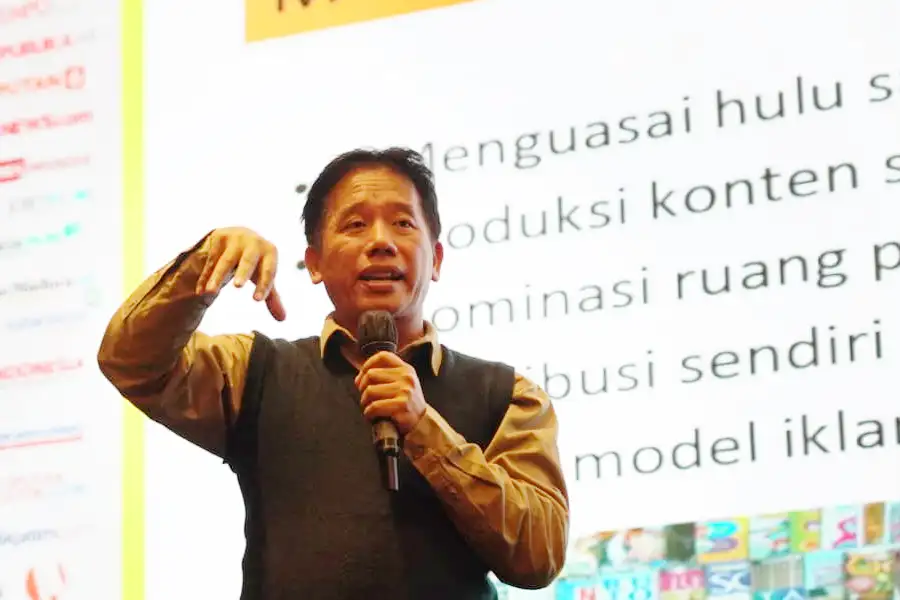 Seminar AMSI Jawa Timur 2024, Suwarjono: Ini Tantangan Media Lokal di Tengah Digitalisasi Suwarjono, Editor in Chief Suara.com