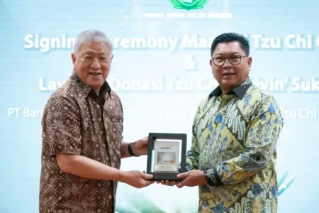 Peluncuran kartu kredit Mandiri Tzu Chi Card dan layanan digital Tzu Chi