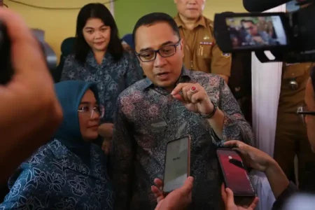 Wali Kota Surabaya Eri Cahyadi
