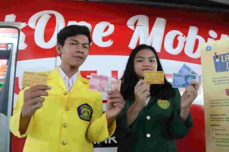 Dana KJP Plus dan KJMU Tahap II/2024 Cair, Dukung Pendidikan Generasi Muda Jakarta Penerima dana Kartu Jakarta Pintar (KJP) Plus dan Kartu Jakarta Mahasiswa Unggul (KJMU) Tahap II Tahun 2024