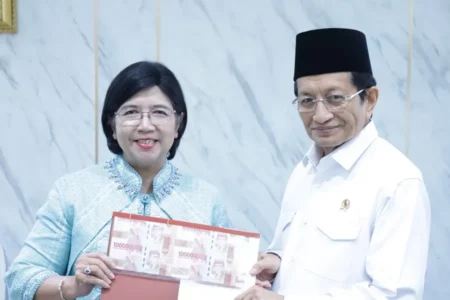 Menag dan Deputi Gubernur Senior BI Bahas Kolaborasi Penguatan Ekonomi Syariah Menteri Agama Nasaruddin Umar saat menerima kunjungan Deputi Gubernur Senior Bank Indonesia (DGS), Destry Damayanti