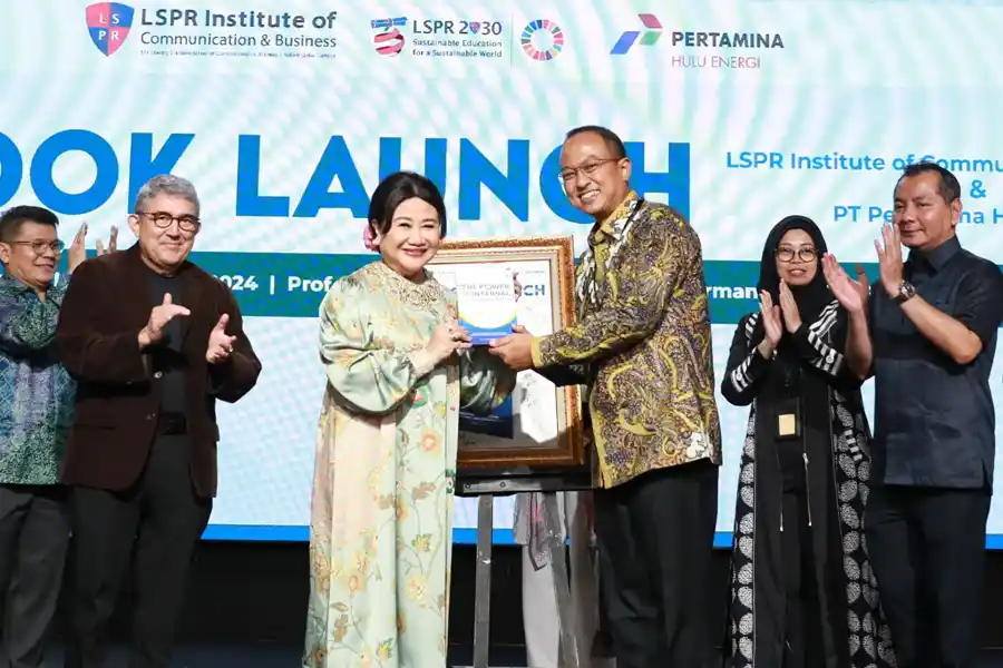Pertamina Hulu Energi dan LSPR Institute Luncurkan Buku The Power of Internal Communication Peluncuran buku 'The Power of Internal Communication' di Prof Dr Djajusman Auditorium & Performance Hall, LSPR Sudirman Park Jakarta