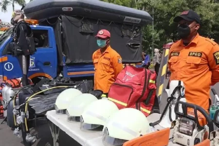 BMKG Peringatkan Cuaca Ekstrem di Surabaya, BPBD Siagakan 250 Personel di 24 Titik Pantau