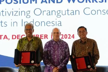 Pembukaan Simposium dan Lokakarya Orangutan: Mendorong Upaya Konservasi Orangutan di Indonesia. (foto: Dok USAID)