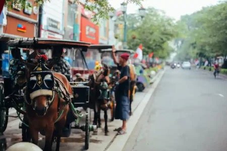 Inflasi di Provinsi DI Yogyakarta November 2024 Capai 1,14 Persen Ilustrasi Kota Yogyakarta (foto: Farhan Abas, unsplash)