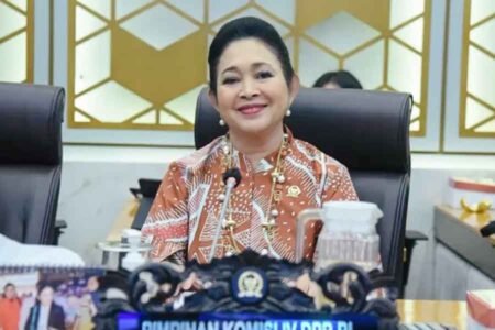 Siti Hediati Hariyadi atau Titiek Soeharto, Ketua Komisi IV DPR RI
