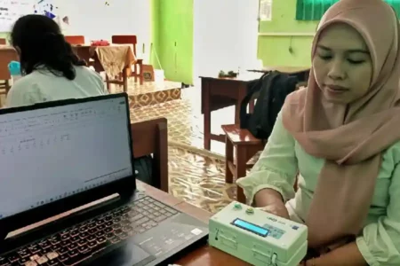 Insgluni, Alat Deteksi Gula Darah Non-Invasif Karya Mahasiswa ITS yang Ramah Lingkungan ITS