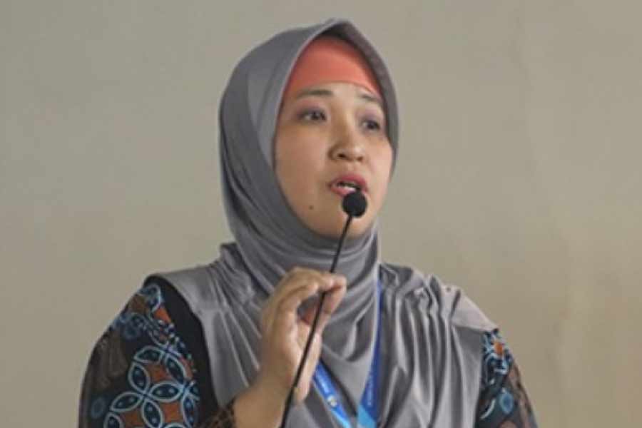 Kepala Biro Keuangan ITS Diana Ekawati ST CMA