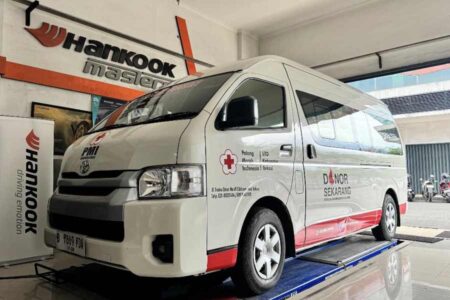 Hankook Tire Berikan Donasi Ban untuk Dukung Operasional Kendaraan Layanan Publik di Kabupaten Bekasi