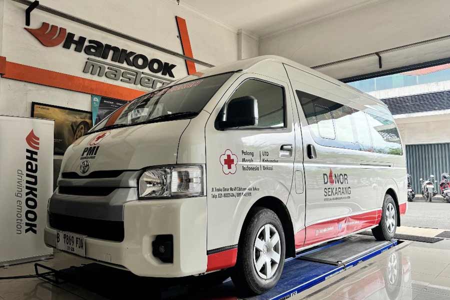 Hankook Tire Donasikan 144 Ban untuk Kendaraan Layanan Publik di Kabupaten Bekasi Hankook Tire Berikan Donasi Ban untuk Dukung Operasional Kendaraan Layanan Publik di Kabupaten Bekasi
