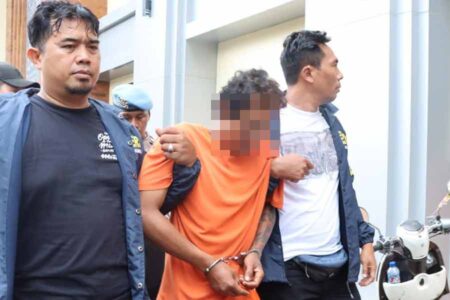 AS (32), pemuda asal Banyuwangi, yang didugas sudah melakukan aksi brutal di bawah pengaruh narkoba