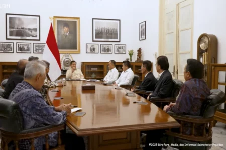 Presiden Prabowo Undang 8 Konglomerat: Bahas Investasi dan Masa Depan Ekonomi Nasional