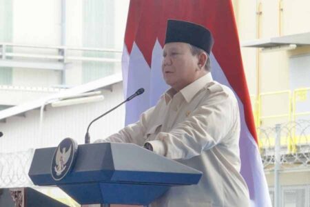 Prabowo Resmikan Pabrik Emas Freeport di Gresik, Dorong Hilirisasi Industri Tambang Presiden RI Prabowo Subianto saat meresmikan fasilitas pemurnian emas PT Freeport Indonesia (PTFI) di Gresik, Jawa Timur