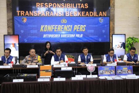 Polri ungkap kejahatan siber internasional yang memanfaatkan teknologi fake BTS untuk menyebar SMS phishing