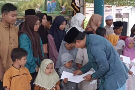 PEP Sukowati Field Gelar Santunan dan Safari Ramadhan di Desa Ngampel
