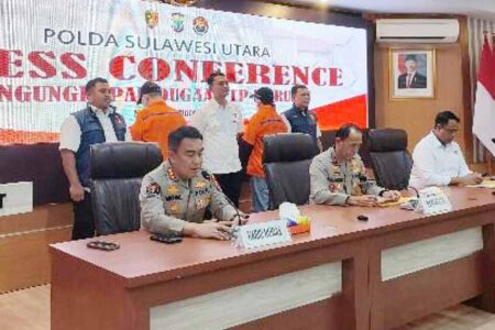 Press conference Kasus Korupsi Pengadaan Lab PCR Dinkes Manado (foto: Dok Humas Polri)