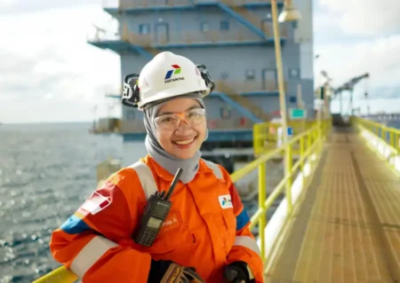 Perempuan Indonesia berperan penting di industri hulu migas, wujudkan ketahanan energi nasional dengan semangat RA Kartini.